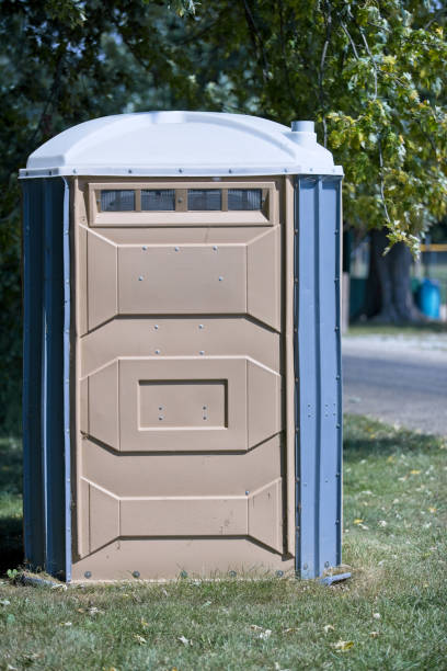 Best Porta potty rental near me  in Huber Heights, OH
